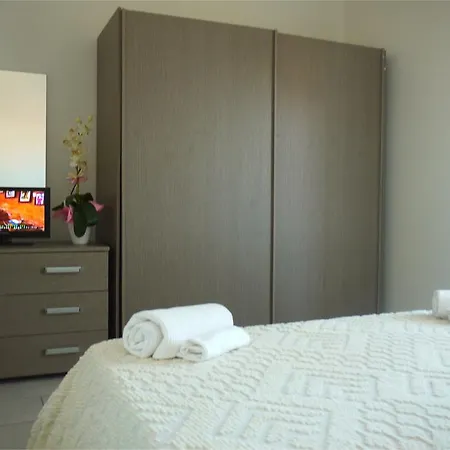 Hr Vapore Gatteo Mare * غاتيو أ ماري