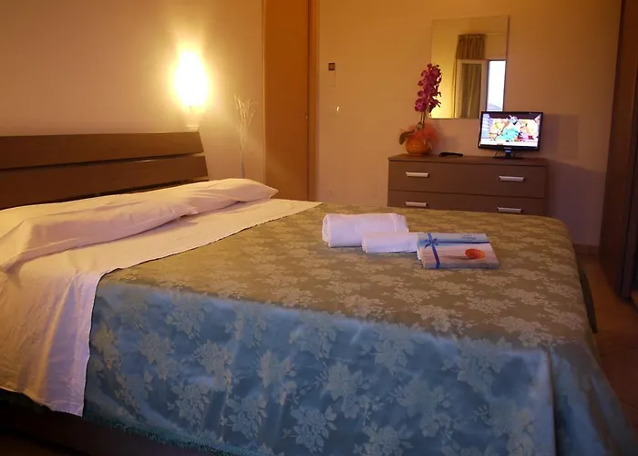 Hr Vapore Gatteo Mare Lägenhetshotell *